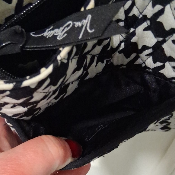 Vera Bradley Black and White Crossbody Bag - Picture 6 of 8